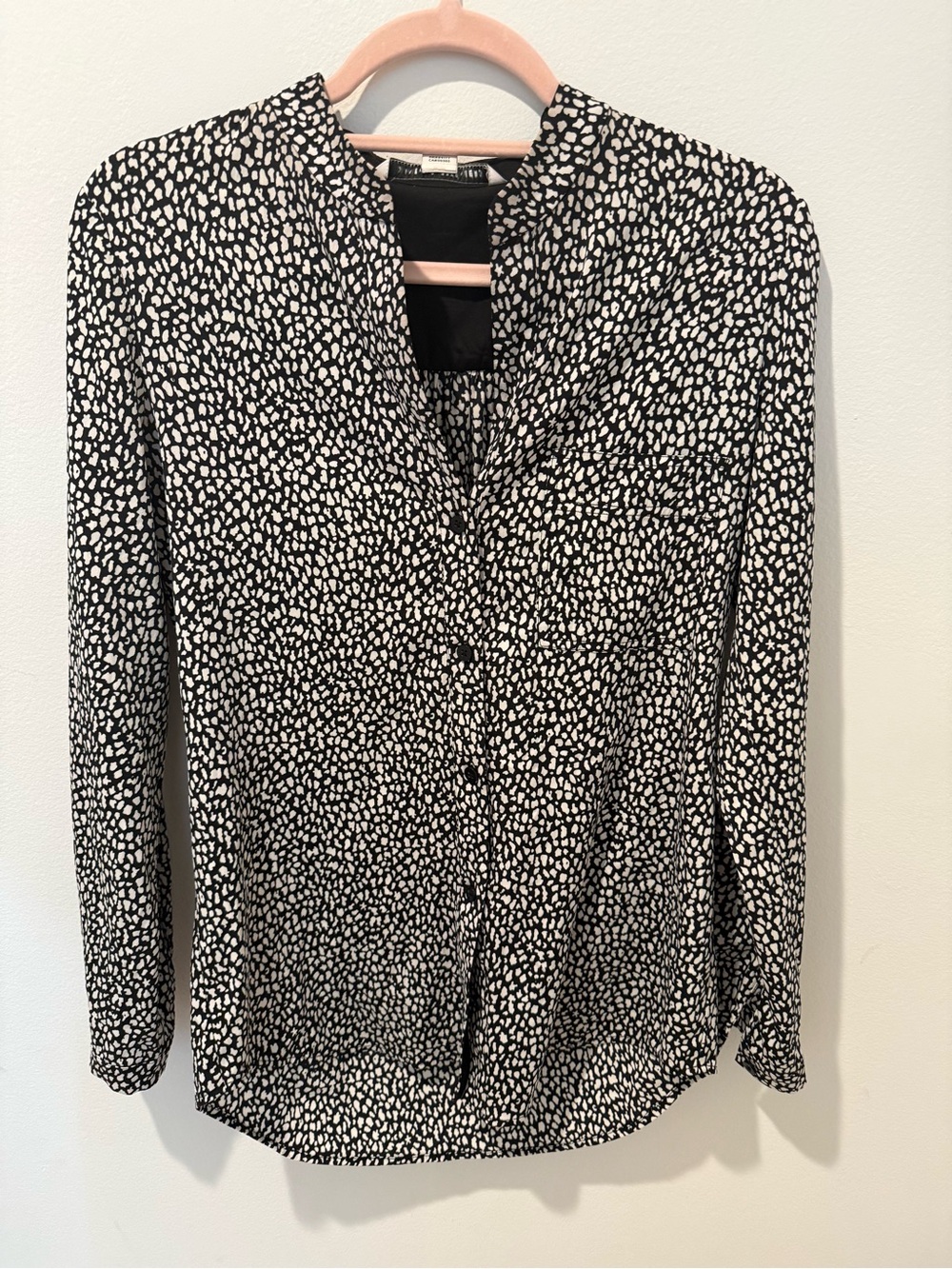 Diane Von Furstenberg Black and White Silk Printed Button-Down Blouse